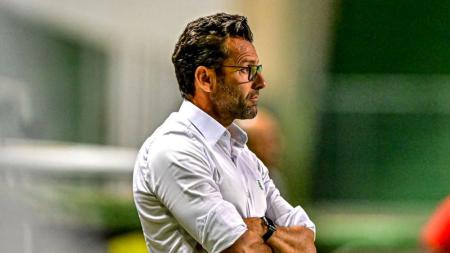 Alberto Valentim, técnico do América