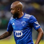 Campeão por Cruzeiro e Botafogo é anunciado por clube da Série B