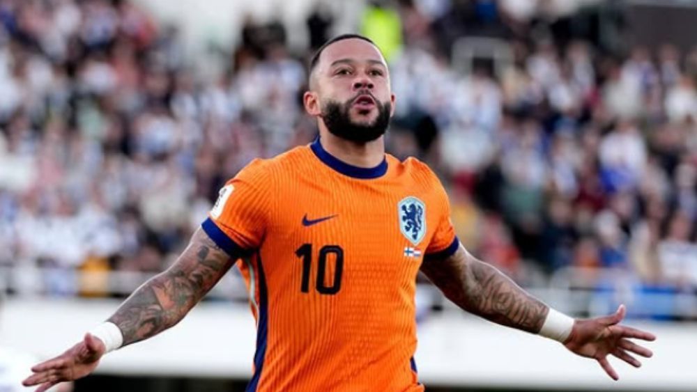 Memphis, do Corinthians, atinge mais uma marca histórica pela Seleção Holandesa