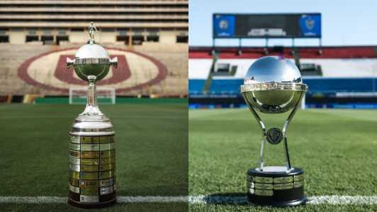 Taça da Copa Libertadores (à esq.), e taça da Copa Sul-Americana (à dir.)