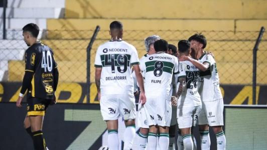 Coritiba venceu o Novorizontino nesta quinta-feira (14), pela Série B