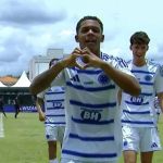 Cruzeiro leva susto, mas vira sobre o Meia Noite-SP e se classifica na Copinha