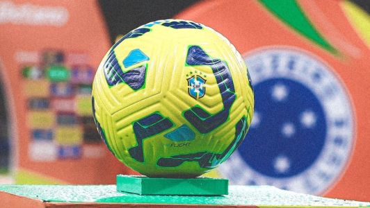Bola utilizada na semifinal da Copa do Brasil 2025