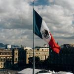 Visto eletrônico para brasileiros entra em vigor no México a partir desta semana; entenda