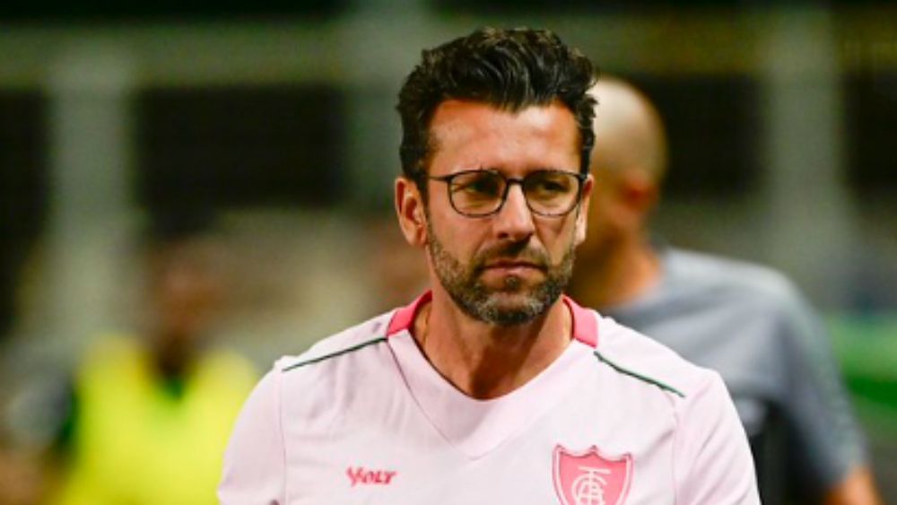 Valentim cita resultado ‘amargo’ e valoriza atuação do América em empate com o CRB