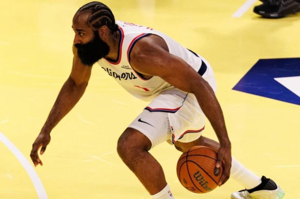 Astro da NBA, Harden é direto sobre saída dos Clippers e ida aos Cavaliers