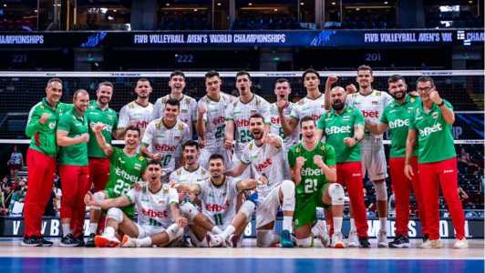 Jogadores da Seleção Búlgara celebram classificação às quartas de final do Mundial Masculino de Vôlei