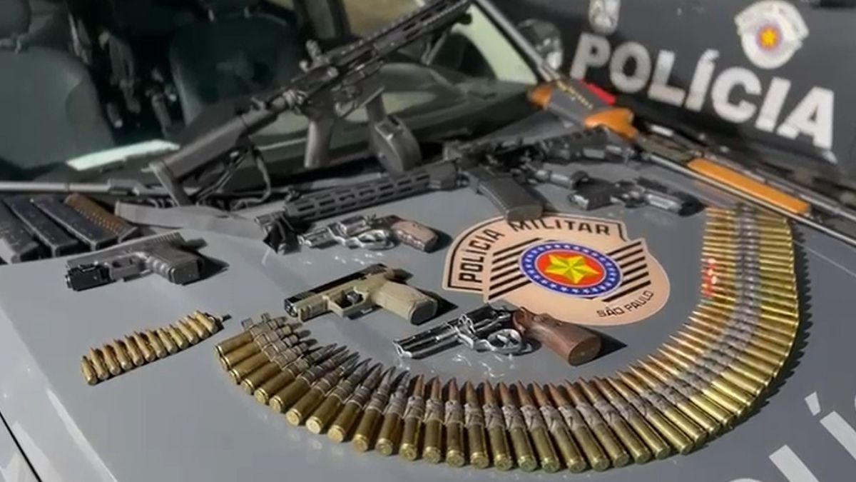 Polícia prende homem com 'arsenal de guerra' dentro de pousada no litoral de São Paulo