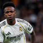 Mbappé sai em defesa de Vini Jr. após vaias da torcida do Real Madrid