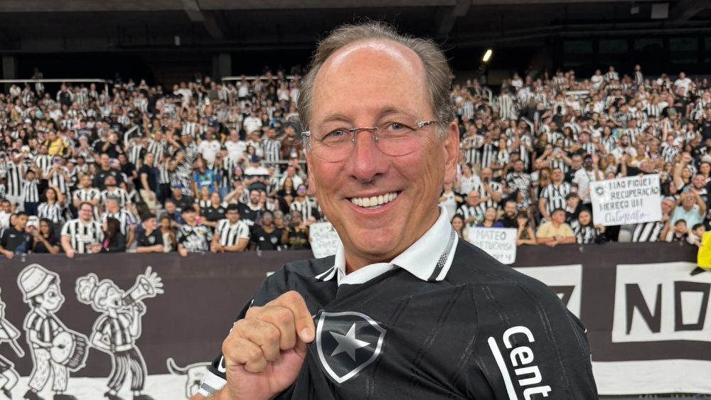 John Textor dispara: 'O Botafogo financiou o Lyon, não o contrário'