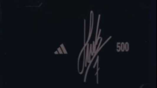Hulk ganha presentes exclusivos pelo gol 500 na carreira