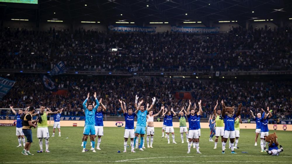 Cruzeiro recebe Boca em Mineirão lotado por classificação inédita na Sula