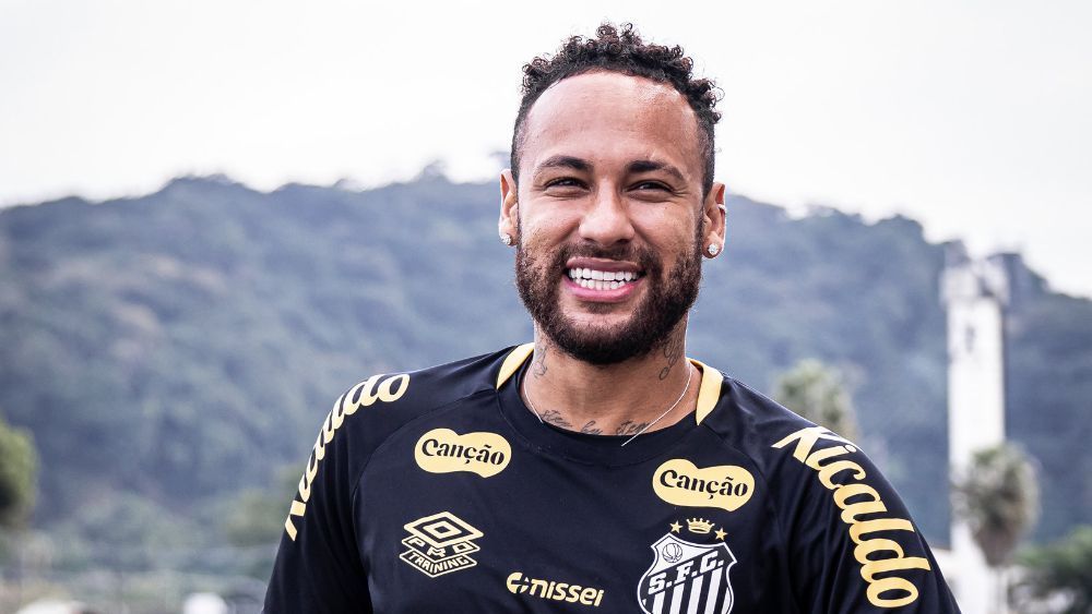 Neymar de volta? Comissão técnica do Brasil estará em jogo do Santos