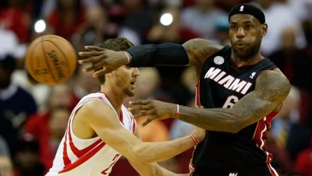 Ex-NBA diz que 'pagou caro' ao zoar LeBron e o exalta: 'Diferente de todo mundo'