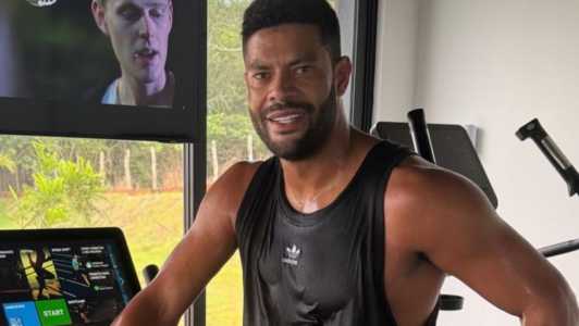 Hulk publica foto após treino, visando reapresentação no Atlético