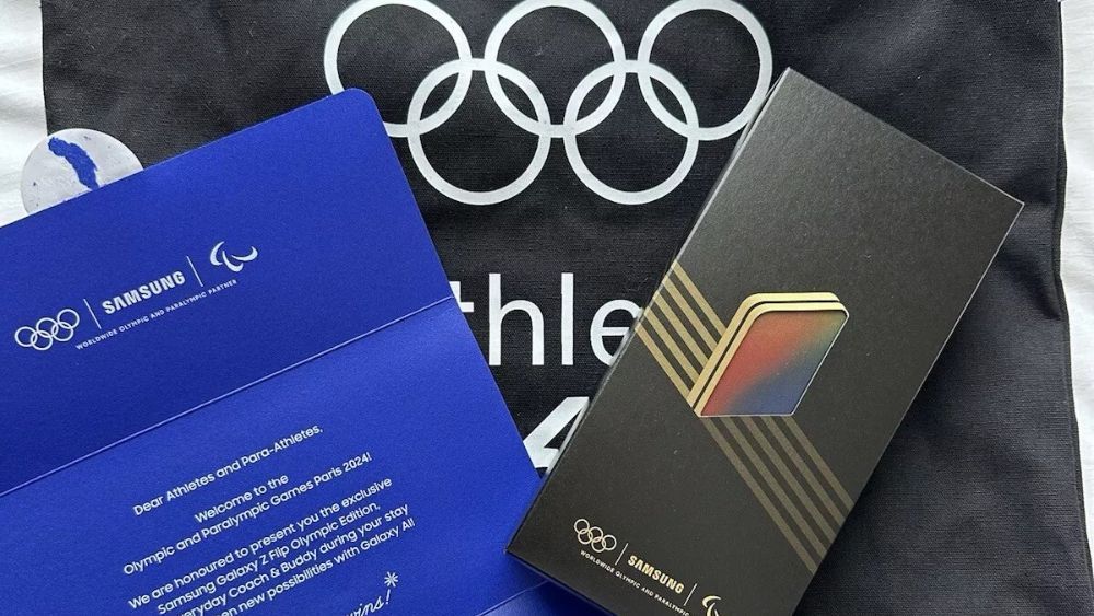 Celular exclusivo da Olimpíada de Paris é vendido por atletas na internet