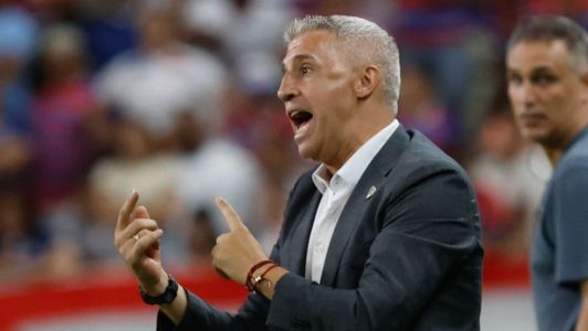Técnico Hernán Crespo, no comando do São Paulo
