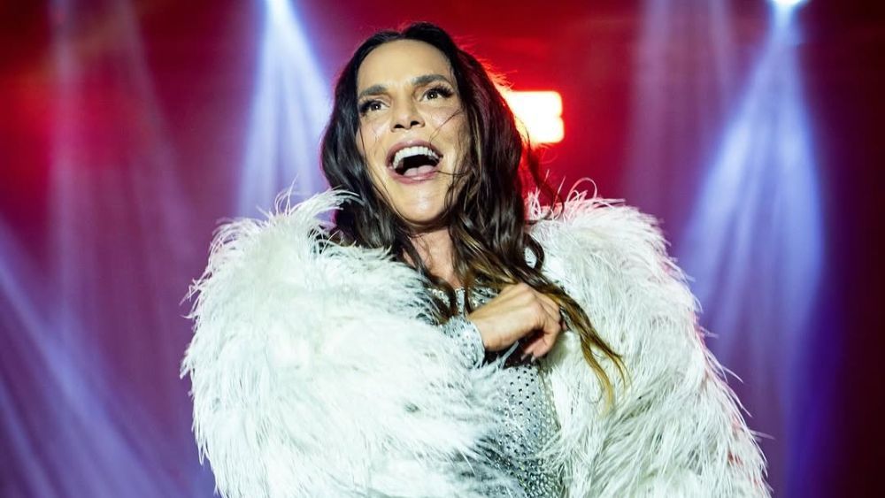 Brasil x Chile: Ivete Sangalo fará show antes da partida no Maracanã