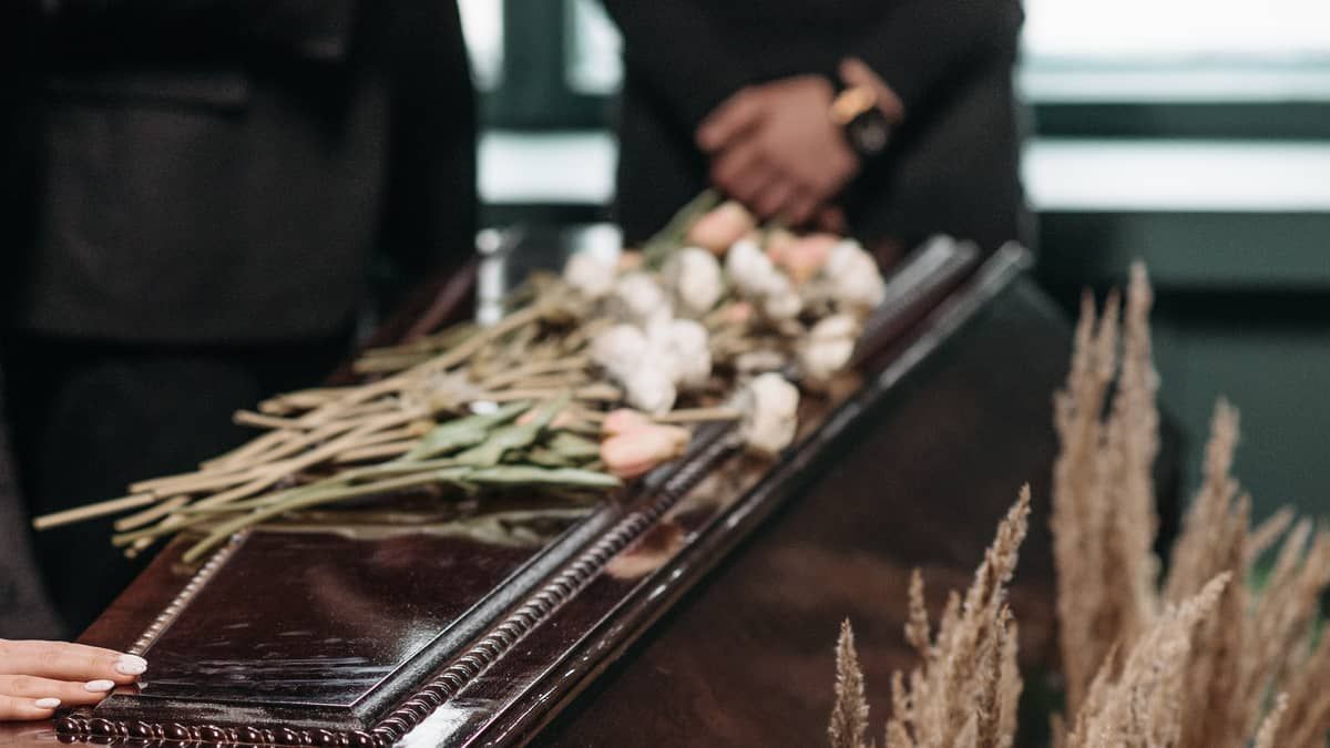 Funerária é condenada a indenizar mãe que teve fotos do filho morto divulgadas