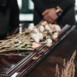 Funerária é condenada a indenizar mãe que teve fotos do filho morto divulgadas