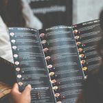 Cardápio impresso ou em QR-Code? Veja o que muda com nova lei em BH