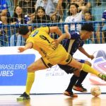 Praia Clube é derrotado por Foz e sai atrás nas oitavas da LNF