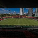 Sport identifica e pune torcedores que arremessaram objetos no campo contra o Náutico