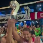 Franca é recebido com festa após título mundial de basquete