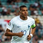 França vence Grécia e segue invicta nas Eliminatórias da Euro