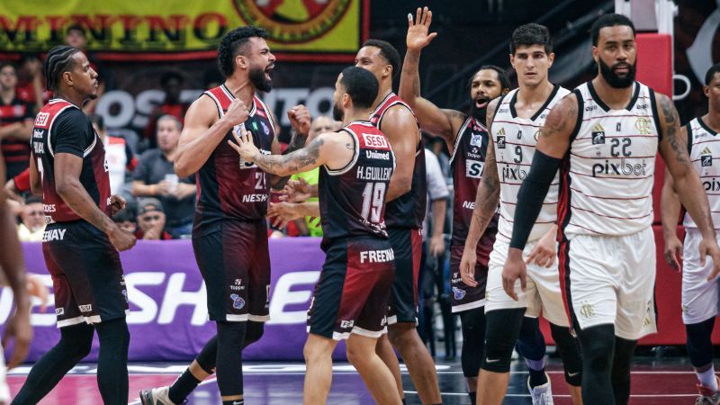 Franca vence Flamengo no Rio e é tricampeão do NBB