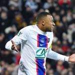 Mbappé é relacionado pelo PSG para enfrentar Bayern na Champions