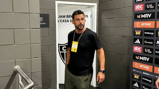 Fred foi educado, mas preferiu não conversar com a imprensa na Arena MRV