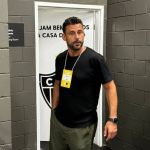 Diretor do Fluminense, Fred comparece à Arena MRV e vê vitória do Atlético