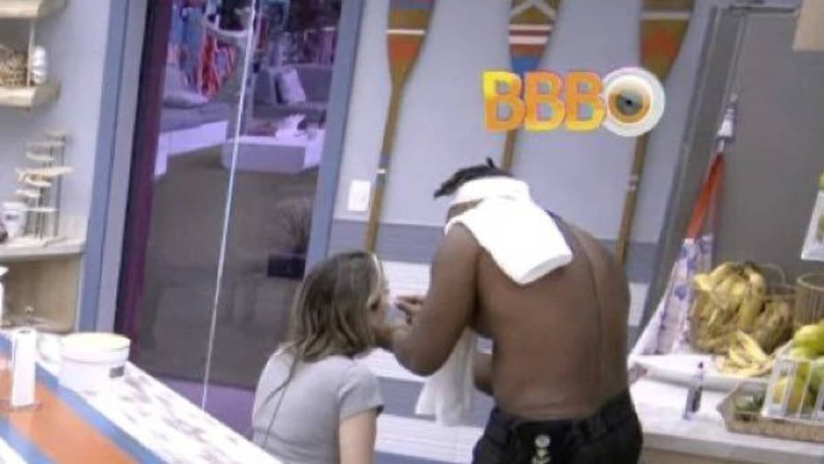 BBB 23: Bruna dá tapa na cara de Amanda em briga com Alface; Nicácio e Key pedem expulsão