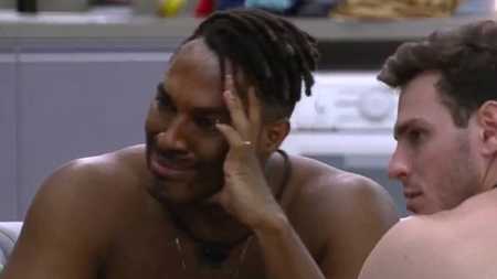 Fred Nicácio está preocupado com o paredão