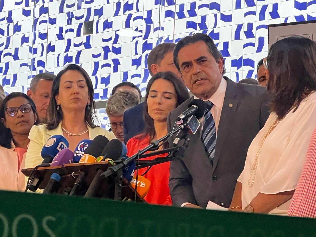 Deputados cobram Lira e Pacheco por devolução da MP da reoneração do ministro Haddad
