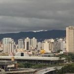 BH tem fim de tarde com chuva e rajadas de vento nesta quarta (18)