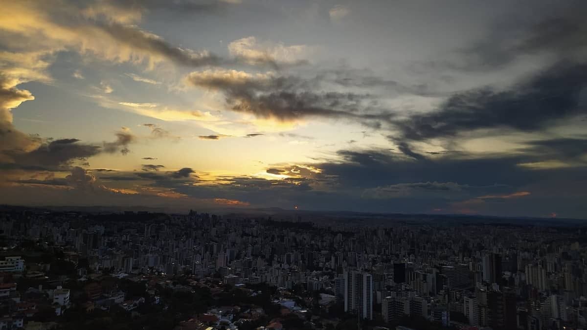 Pelo segundo dia seguido, Belo Horizonte tem recorde de frio, com 8,9ºC e sensação térmica de  -9,4ºC