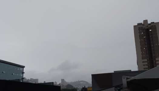 Alerta da Defesa Civil divulgado na manhã desta terça-feira informa que a temperatura está em declínio na capital, com mínimas abaixo de 13°C, especialmente nos dias 27, 28 e 29/06.