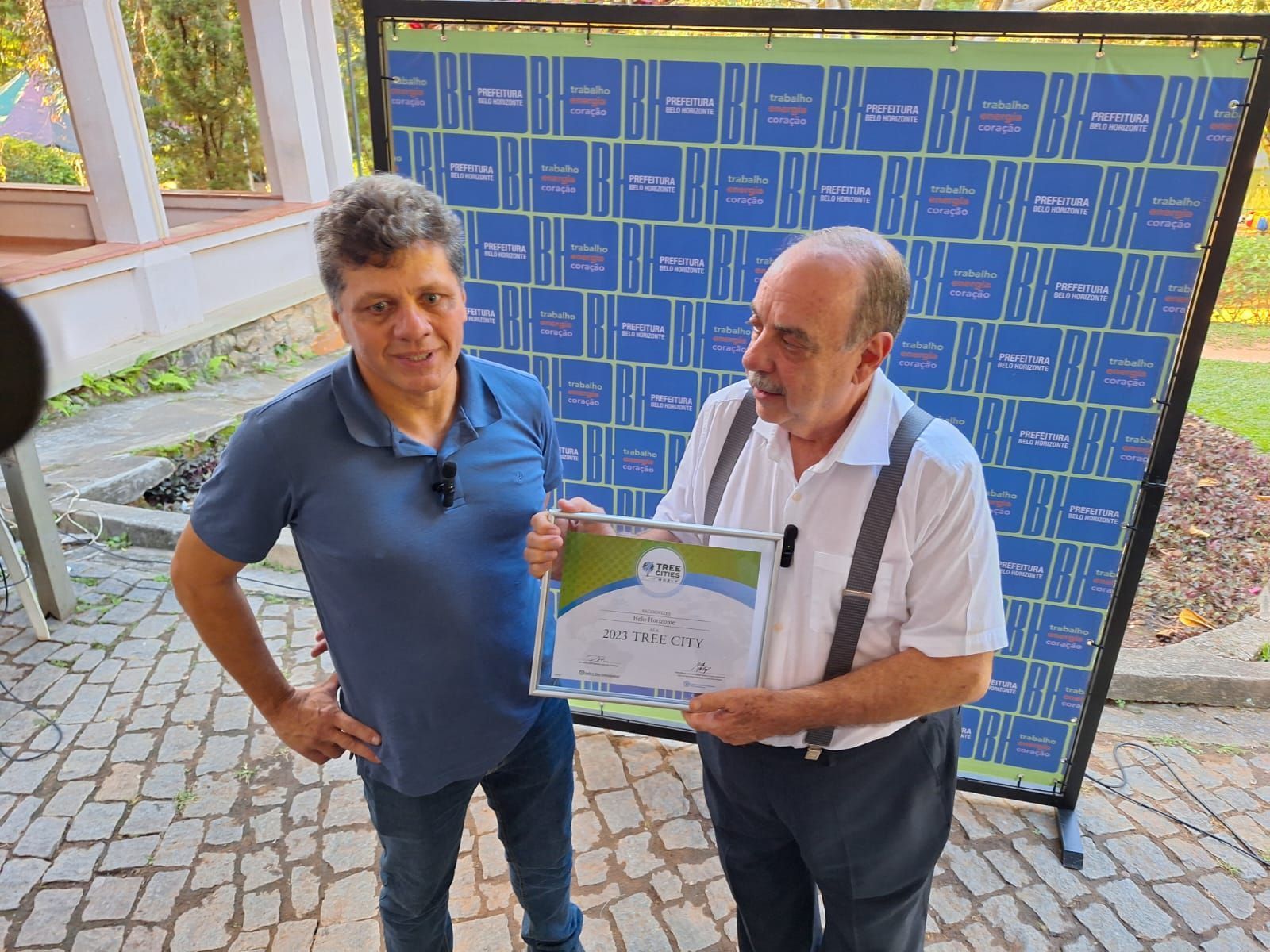 Prefeito de BH associa críticas a período eleitoral: ‘se eu for à missa, vão reclamar’