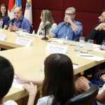 Fuad Noman recebe sugestões de estudantes para despoluição da Lagoa da Pampulha