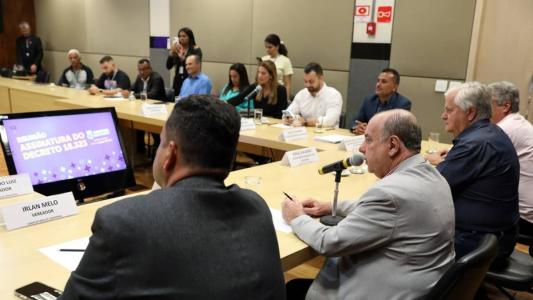 Fuad realizou evento para assinatura do decreto
