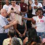 Fuad se reúne com grupo de mulheres e fala sobre continuidade de projetos para o público em situação de risco