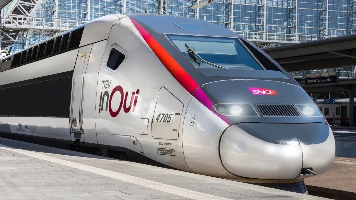 França denuncia 'ataque massivo' a linhas de trem no dia da Abertura de Paris 2024