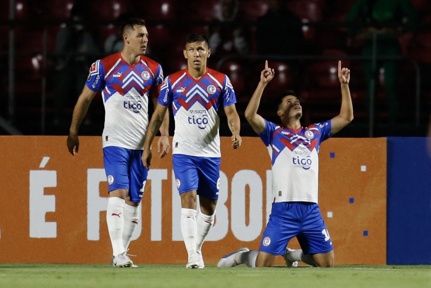 Reforço do São Paulo, Bobadilla já marcou gol no Morumbi contra o Palmeiras; relembre
