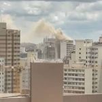 Fumaça de incêndio em prédio do Centro de BH é vista de vários pontos da capital 