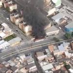 Vídeo: ônibus pega fogo em Contagem e mobiliza bombeiros  