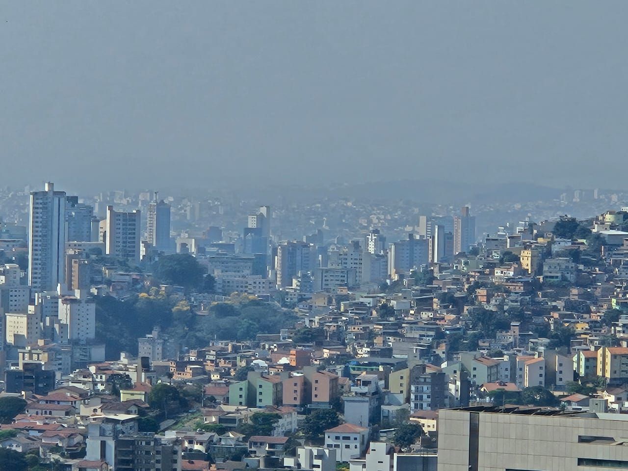 Onda de calor continua a atuar em MG, e termômetros podem chegar a 40 °C nesta quinta (5)