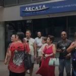 'Tiraram os meus dentes sem o meu consentimento', denuncia paciente de clínica odontológica de BH que fechou as portas