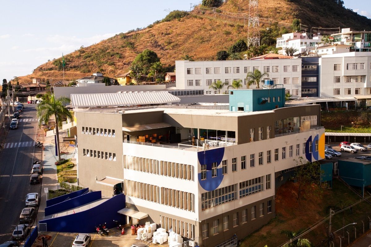 Campanha de 50 anos de escola ítalo-brasileira ressalta os desafios do futuro sem esquecer a tradição
